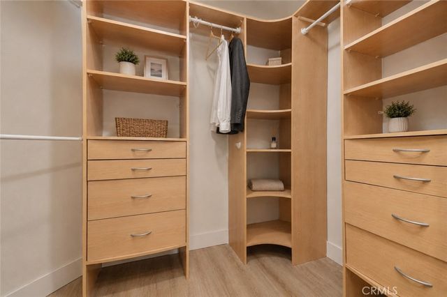 47 Fox 27, Irvine, CA 92614