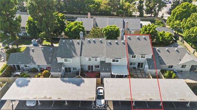 47 Fox 27, Irvine, CA 92614