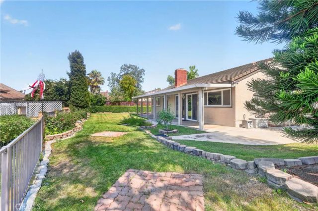 807 Avenida Loma Vista, San Dimas, CA 91773