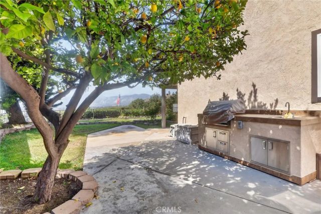 807 Avenida Loma Vista, San Dimas, CA 91773