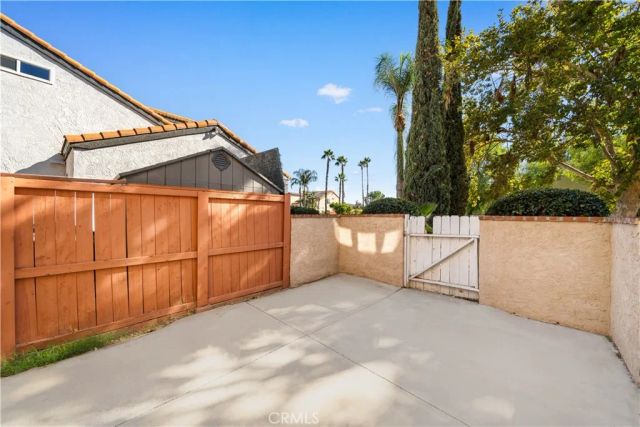 23592 Lake Valley Dr, Moreno Valley, CA 92557