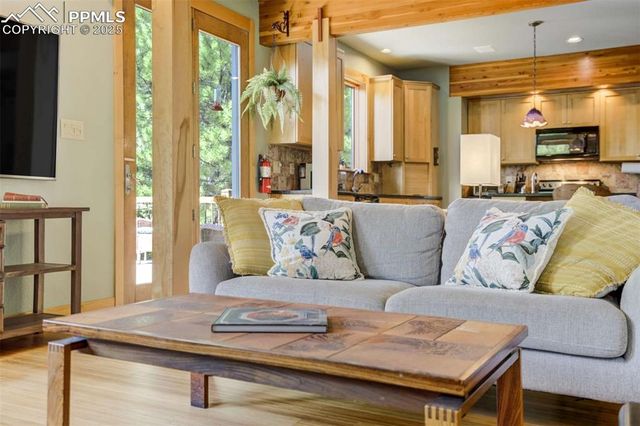 400 Valley Crescent Street, Palmer Lake, CO 80133