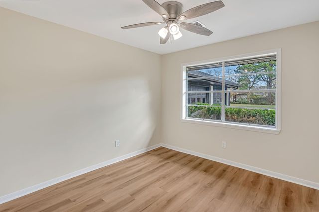 2310 Woodwind Way, League City, TX 77573