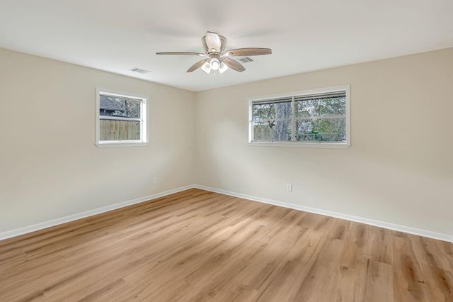 2310 Woodwind Way, League City, TX 77573