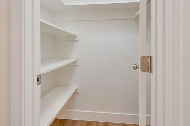 2310 Woodwind Way, League City, TX 77573