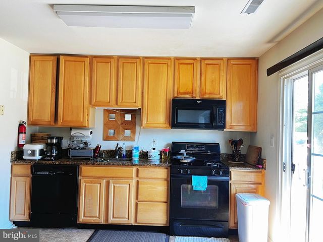 6501 COVENTRY WAY, Mount Laurel, NJ 08054