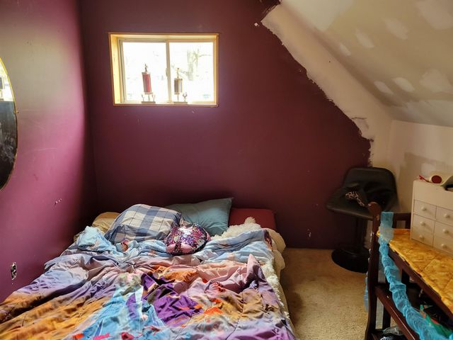 75 Indian Point Street, Newport City, VT 05855