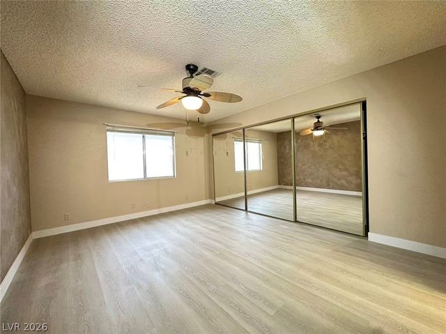 7965 Terrace Rock Way 202, Las Vegas, NV 89128
