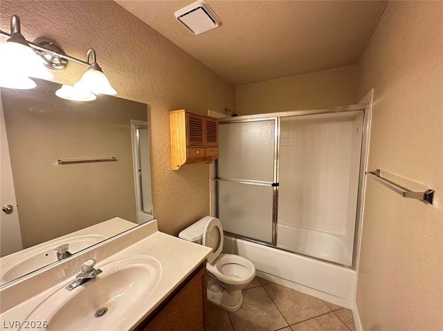 7965 Terrace Rock Way 202, Las Vegas, NV 89128