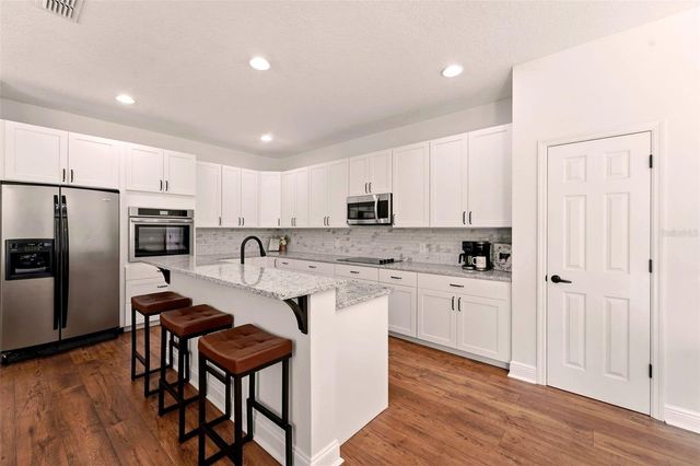 10143 MALPAS POINT, Orlando, FL 32832