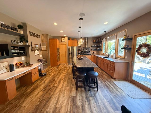 485 Whispering Springs DRIVE, Fond Du Lac, WI 54937