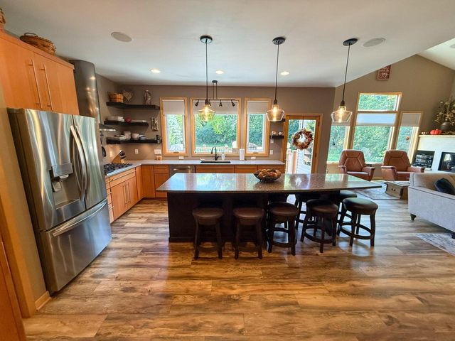 485 Whispering Springs DRIVE, Fond Du Lac, WI 54937