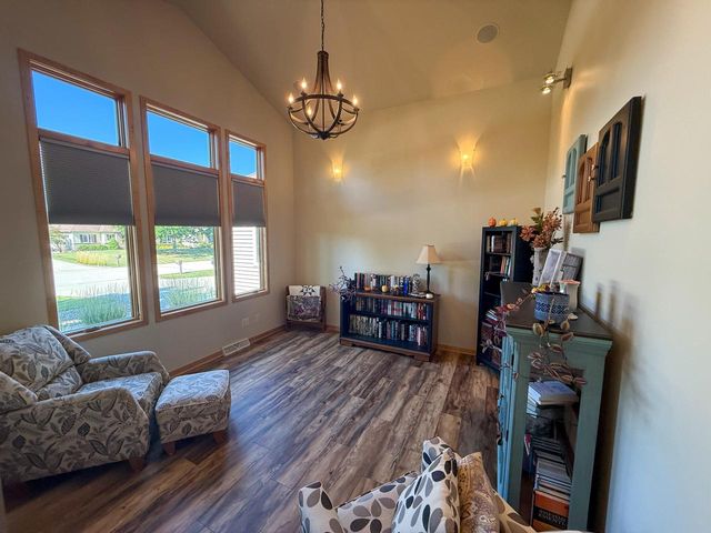 485 Whispering Springs DRIVE, Fond Du Lac, WI 54937