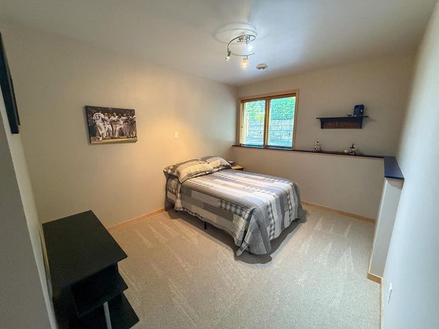 485 Whispering Springs DRIVE, Fond Du Lac, WI 54937