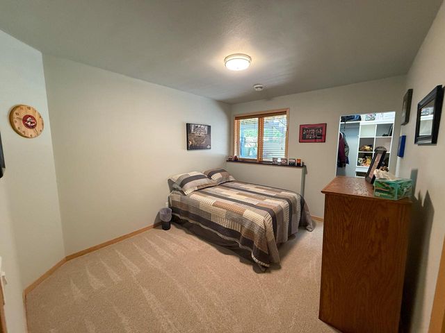 485 Whispering Springs DRIVE, Fond Du Lac, WI 54937