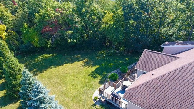 485 Whispering Springs DRIVE, Fond Du Lac, WI 54937