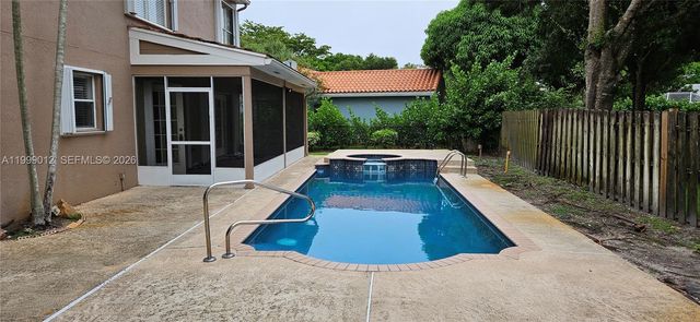 4020 Sabal Lakes Rd, Delray Beach, FL 33445