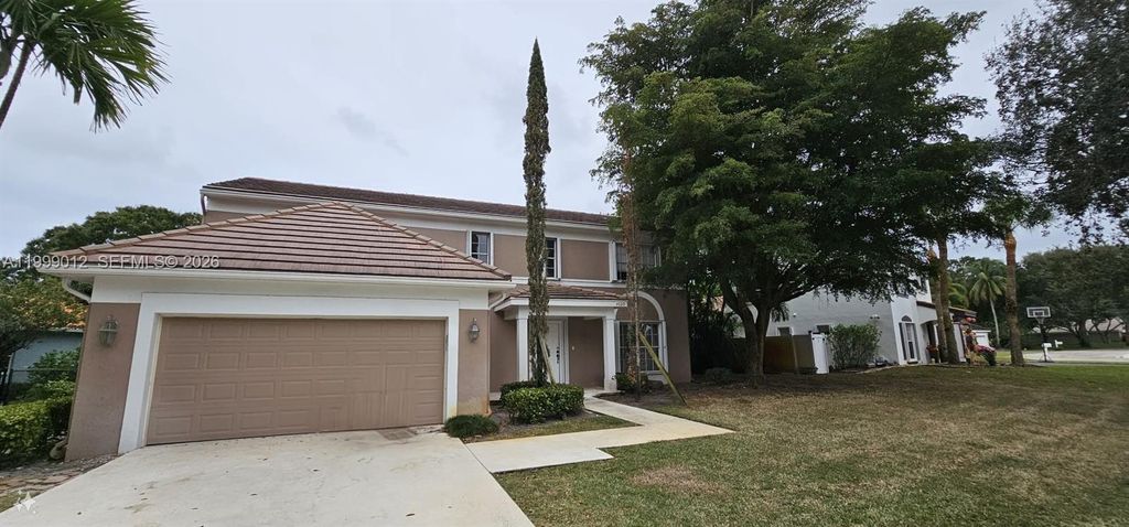 4020 Sabal Lakes Rd, Delray Beach, FL 33445