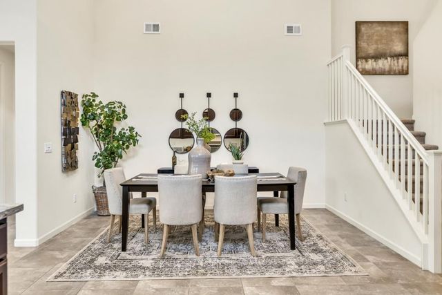 4012 Branigan Lake Way, Rancho Cordova, CA 95742