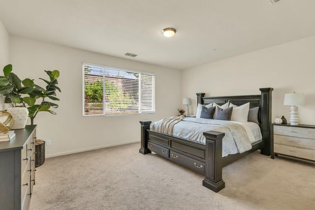 4012 Branigan Lake Way, Rancho Cordova, CA 95742