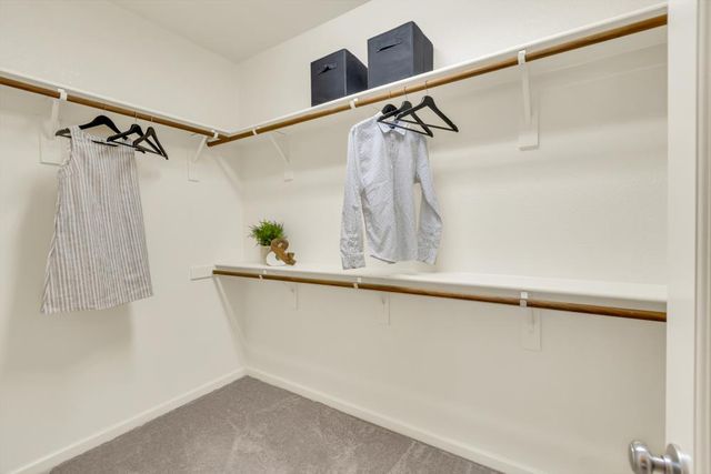 4012 Branigan Lake Way, Rancho Cordova, CA 95742