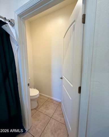 508 W LATONA Road, Phoenix, AZ 85041