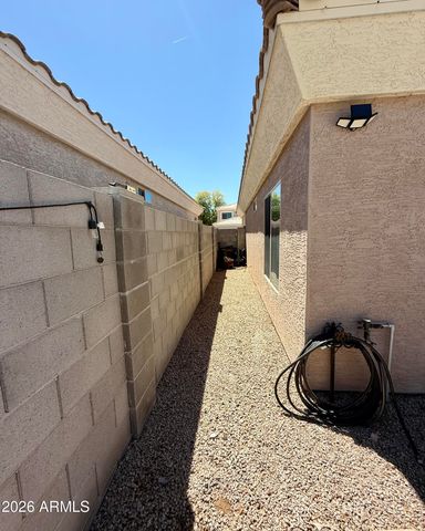 508 W LATONA Road, Phoenix, AZ 85041