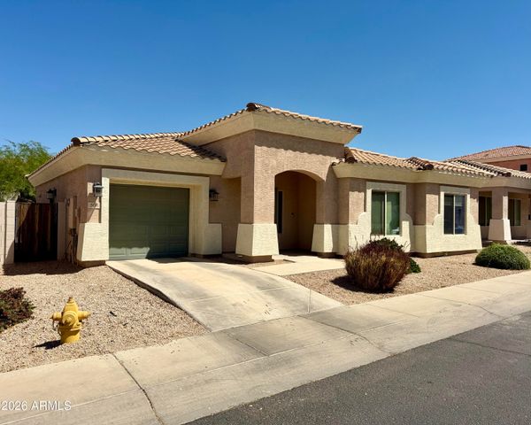 508 W LATONA Road, Phoenix, AZ 85041