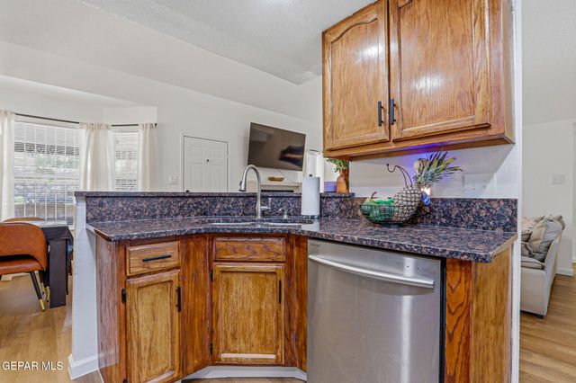 10917 WHITEHALL Drive, El Paso, TX 79934
