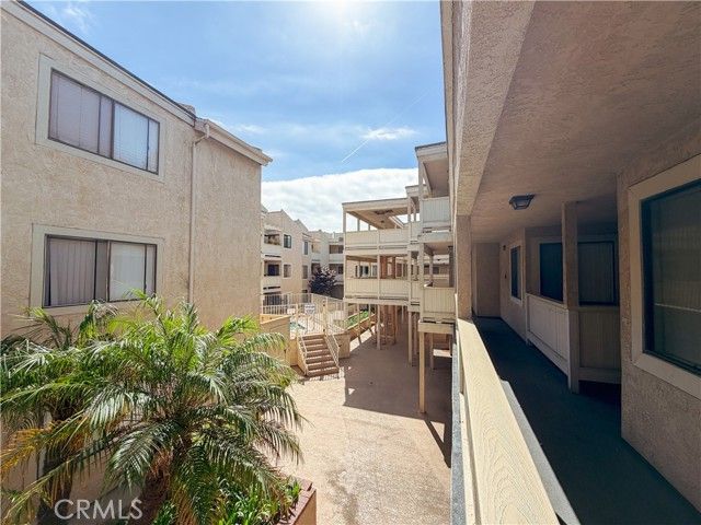 2343 E 17th Street 205, Long Beach, CA 90804