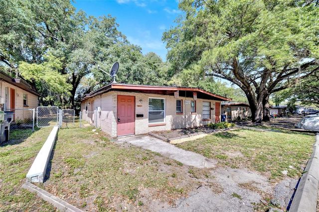 8720 N 48TH STREET, Tampa, FL 33617