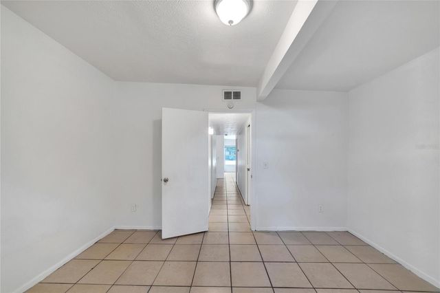 8720 N 48TH STREET, Tampa, FL 33617