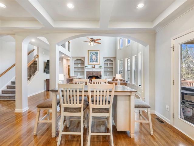 3926 Thompson Lake Drive, Buford, GA 30519