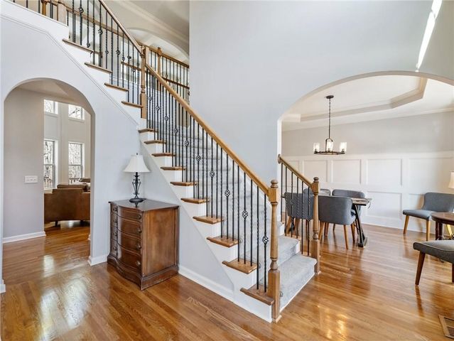 3926 Thompson Lake Drive, Buford, GA 30519