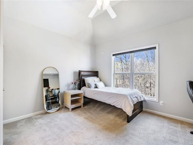 3926 Thompson Lake Drive, Buford, GA 30519