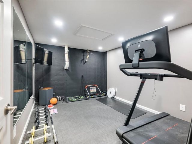 3926 Thompson Lake Drive, Buford, GA 30519