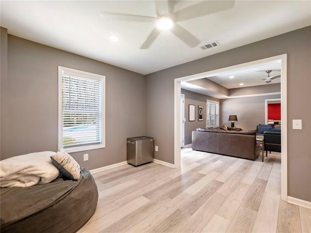 3926 Thompson Lake Drive, Buford, GA 30519