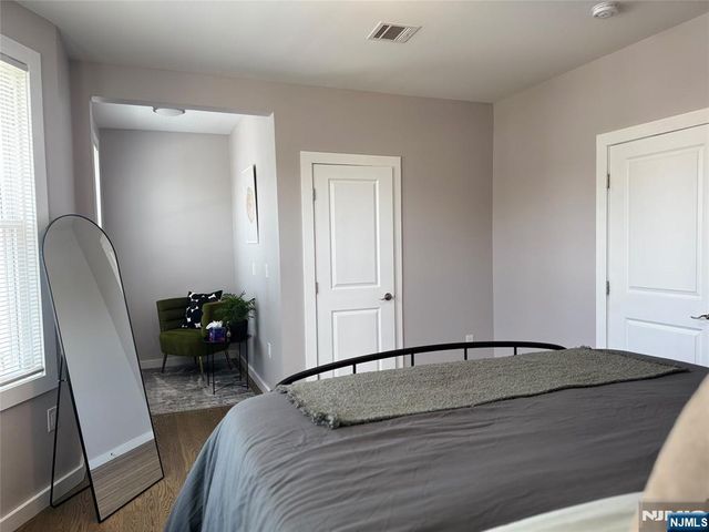 248 Prospect Avenue 2nd floor, Bayonne, NJ 07002