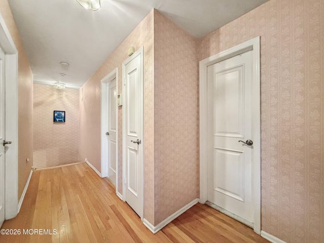 11 Glenmere Place, Old Bridge, NJ 08857