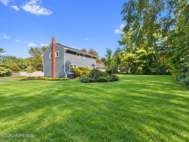 11 Glenmere Place, Old Bridge, NJ 08857