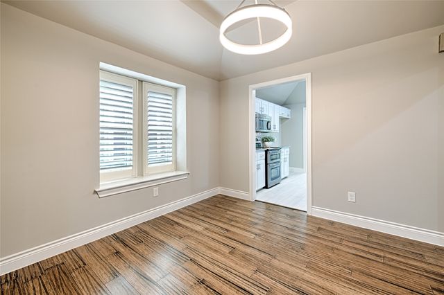 2831 Silverspring Road, Carrollton, TX 75006