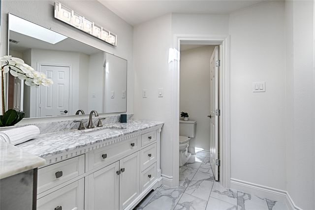 2831 Silverspring Road, Carrollton, TX 75006