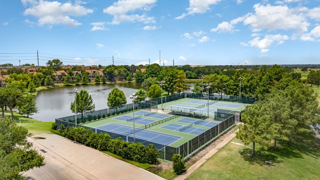 2831 Silverspring Road, Carrollton, TX 75006