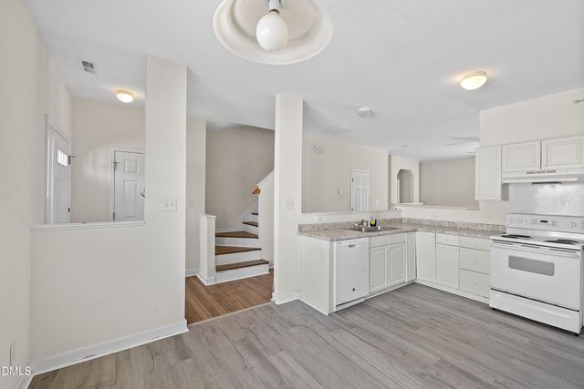 8309 Glenwood Springs Court, Raleigh, NC 27616
