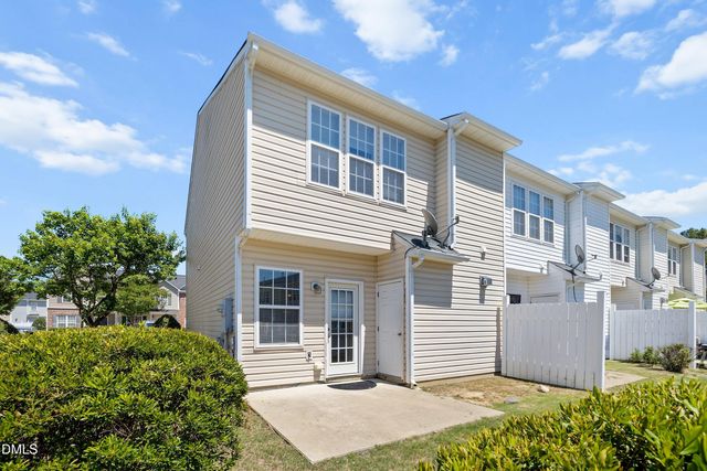 8309 Glenwood Springs Court, Raleigh, NC 27616