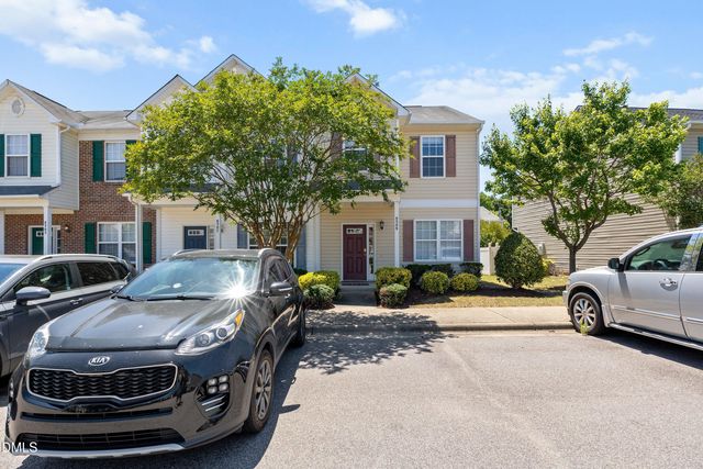 8309 Glenwood Springs Court, Raleigh, NC 27616
