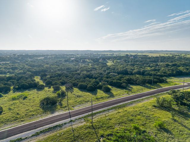 1086 Creek Crossing Road, Nemo, TX 76070