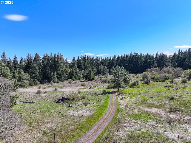 101 COOKE Rd, White Salmon, WA 98672