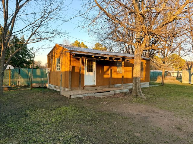 336 Paddock Drive, Mabank, TX 75156