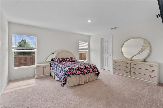 2706 9th ST SW, Lehigh Acres, FL 33976